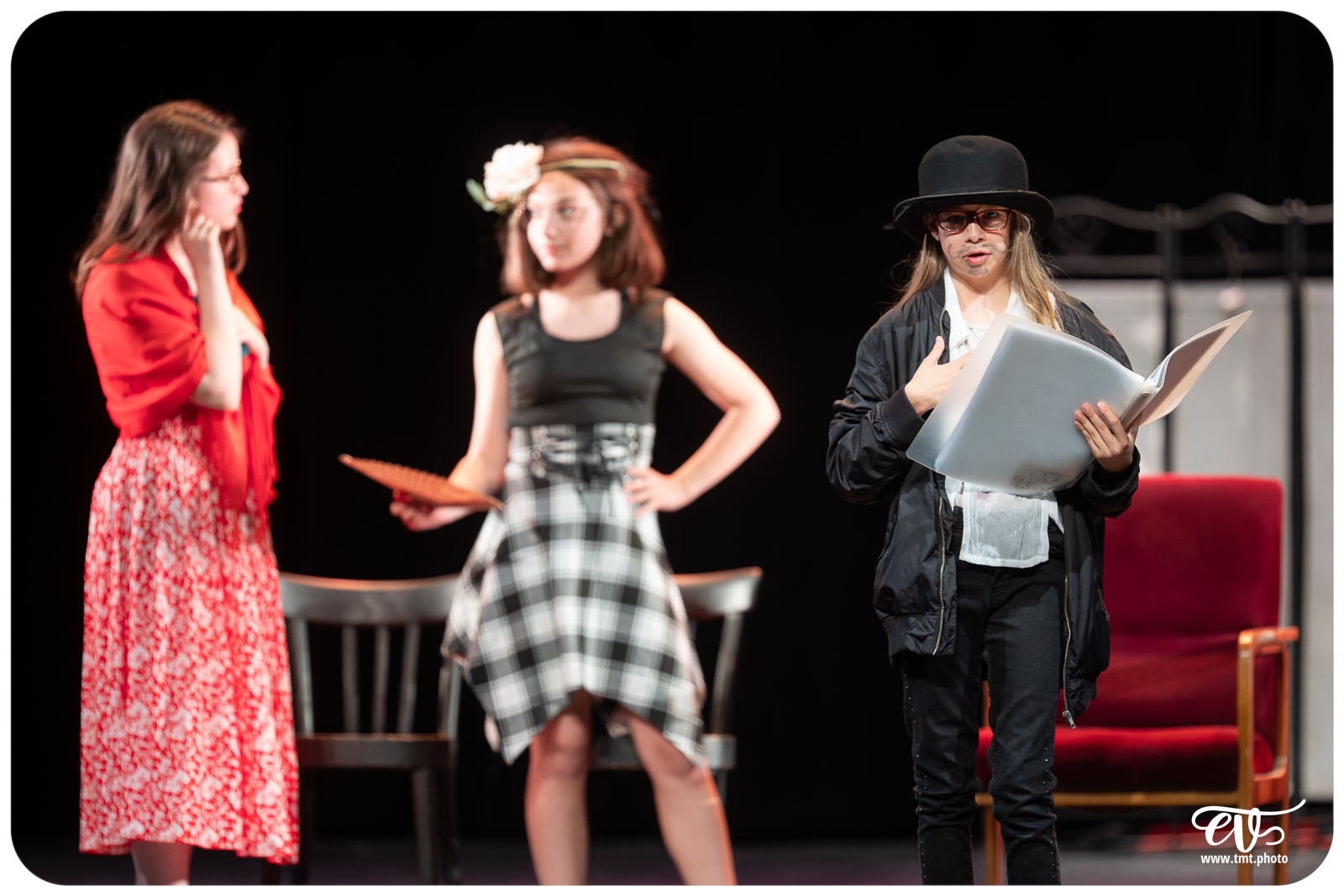 LES FEMMES SAVANTES (ATELIER THÉÂTRE DU COLLÈGE FOCH)